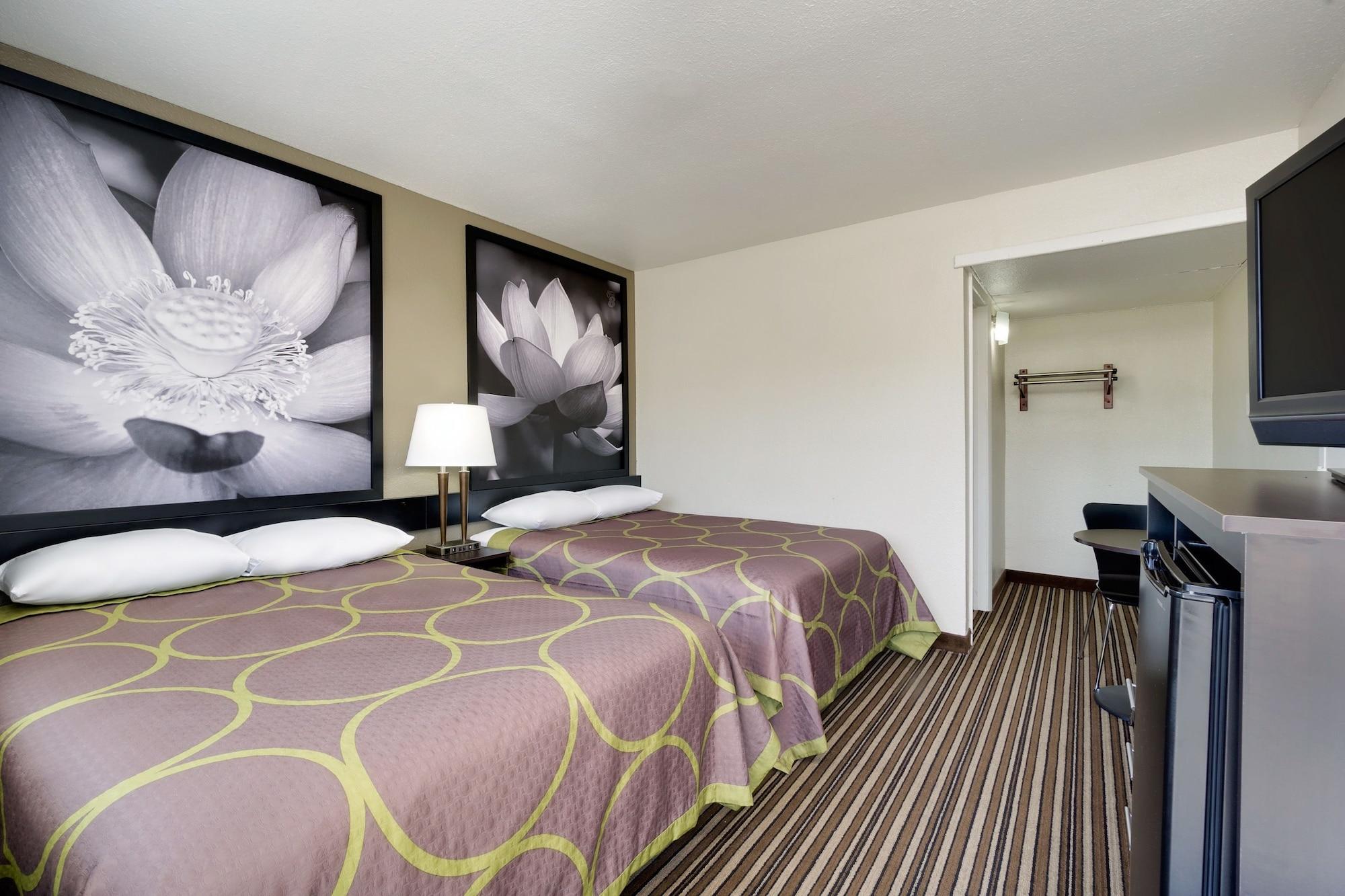Super 8 By Wyndham Florence Exterior foto